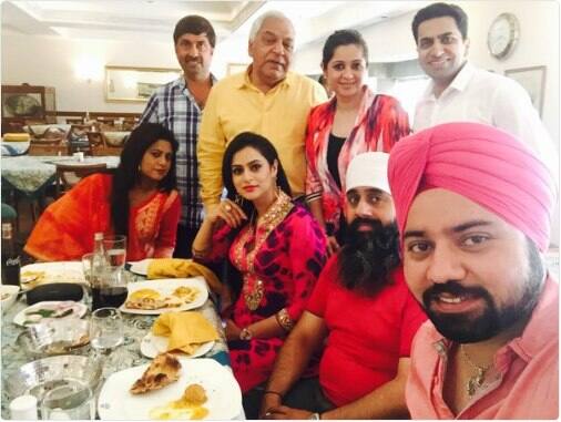 ਲਾਹੌਰ ਦੇ ਤਰਨਜੀਤ ਸਿੰਘ ਫਿਲਮ 'ਏ ਦਿਲ ਮੇਰੇ ਚਲ ਰੇ' 'ਚ ਸਹਿ-ਅਭਿਨੇਤਾ ਦੇ ਤੌਰ 'ਤੇ ਆਪਣੀ ਅਦਾਕਾਰੀ ਦਿਖਾਏਗਾ।