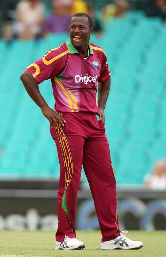 ਤੂਫਾਨੀ ਬੱਲੇਬਾਜ਼ੀ ਦੇ ਮਾਹਿਰ ਵੈਸਟਇੰਡੀਜ਼ ਦੇ ਸਟਾਰ ਆਲ-ਰਾਊਂਡਰ ਡਵੇਨ ਸਮਿਥ ਨੇ ਅੰਤਰਰਾਸ਼ਟਰੀ ਕ੍ਰਿਕੇਟ ਤੋਂ ਸੰਨਿਆਸ ਲੈਣ ਦਾ ਐਲਾਨ ਕੀਤਾ ਹੈ। 