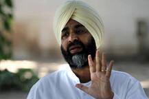 ਫਰਜ਼ੀ ਟਰੈਵਲ ਏਜੰਟਾਂ \'ਤੇ ਸ਼ਿਕੰਜੇ ਤੋਂ ਪੰਜਾਬ ਸਰਕਾਰ ਖੁਸ਼