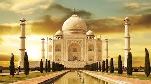 ਦਹਿਸ਼ਤਗਰਦਾਂ ਵੱਲੋਂ ਹਮਲੇ ਦੀ ਦਿੱਤੀ ਗਈ ਧਮਕੀ ਤੋਂ ਬਾਅਦ ਤਾਜ ਮਹਿਲ ਦੀ ਸੁਰੱਖਿਆ ਵਿੱਚ ਵਾਧਾ ਕਰ ਦਿੱਤਾ ਗਿਆ ਹੈ।
