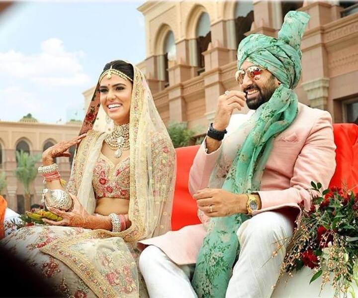 ਹਾਲਾਂਕਿ ਬੱਚਨ ਪਰਿਵਾਰ ਦੀ ਨੂੰਹ ਐਸ਼ਵਰਿਆ ਨਹੀਂ ਜਾ ਸਕੀ ਕਿਉਂਕਿ ਕੁਝ ਦਿਨ ਪਹਿਲਾਂ ਹੀ ਉਹਨਾਂ ਦੇ ਪਿਤਾ ਦਾ ਨਿਧਨ ਹੋਇਆ ਸੀ। 