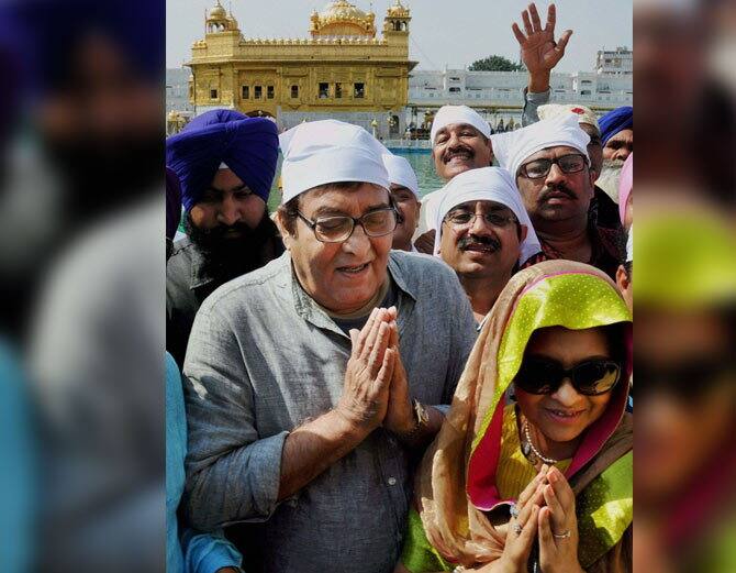  ਵਿਨੋਦ ਖੰਨਾ ਨੇ ਚਾਰ ਵਾਰ ਗੁਰਦਾਸਪੁਰ ਤੋਂ ਚੋਣ ਲੜੀ ਅਤੇ ਤਿੰਨ ਵਾਰ ਜਿੱਤ ਪ੍ਰਾਪਤ ਕੀਤੀ।