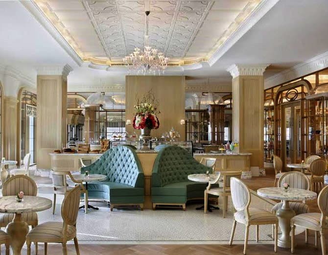  ਇਹ ਹੋਟਲ Pallazzio Hotels & Leisure ਦੇ ਨਾਲ ਭਾਈਵਾਲ ਵਿੱਚ ਖੁੱਲਾ ਹੈ।