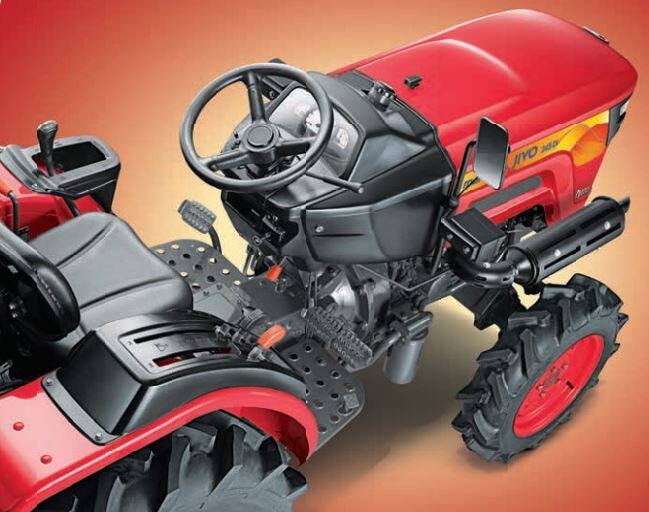 ਇਸ ‘ਚ 24 ਐਚ. ਪੀ. ਦਾ ਇੰਜਨ ਪਾਵਰ ਤੇ 22 ਐਚ. ਪੀ. ਦਾ ਪੀ. ਟੀ. ਓ. ਪਾਵਰ ਹੈ। ਇਸ ਦੀ ਵਿੱਕਰੀ ਮਹਾਰਾਸ਼ਟਰ ਤੇ ਗੁਜਰਾਤ ਸੂਬਿਆਂ ‘ਚ 25 ਅਪ੍ਰੈਲ ਤੋਂ ਸ਼ੁਰੂ ਕੀਤੀ ਜਾਵੇਗੀ। 4ਡਬਲਿਊ ਮਾਡਲ ਲਈ ਇਸ ਦੀ ਐਕਸ ਸ਼ੋਅ ਰੂਮ ਮਹਾਰਾਸ਼ਟਰ ਕੀਮਤ 3.90 ਲੱਖ ਰੁਪਏ ਤੋਂ ਸ਼ੁਰੂ ਹੋ ਰਹੀ ਹੈ।