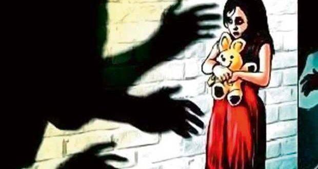 Man convicted for raping three daughters mother sentenced to 7 years imprisonment ਤਿੰਨ ਧੀਆਂ ਨਾਲ ਬਲਾਤਕਾਰ ਕਰਨ ਵਾਲੇ ਪਿਓ ਸਾਰੀ ਉਮਰ ਜੇਲ੍ਹ 'ਚ ਸੜੇਗਾ