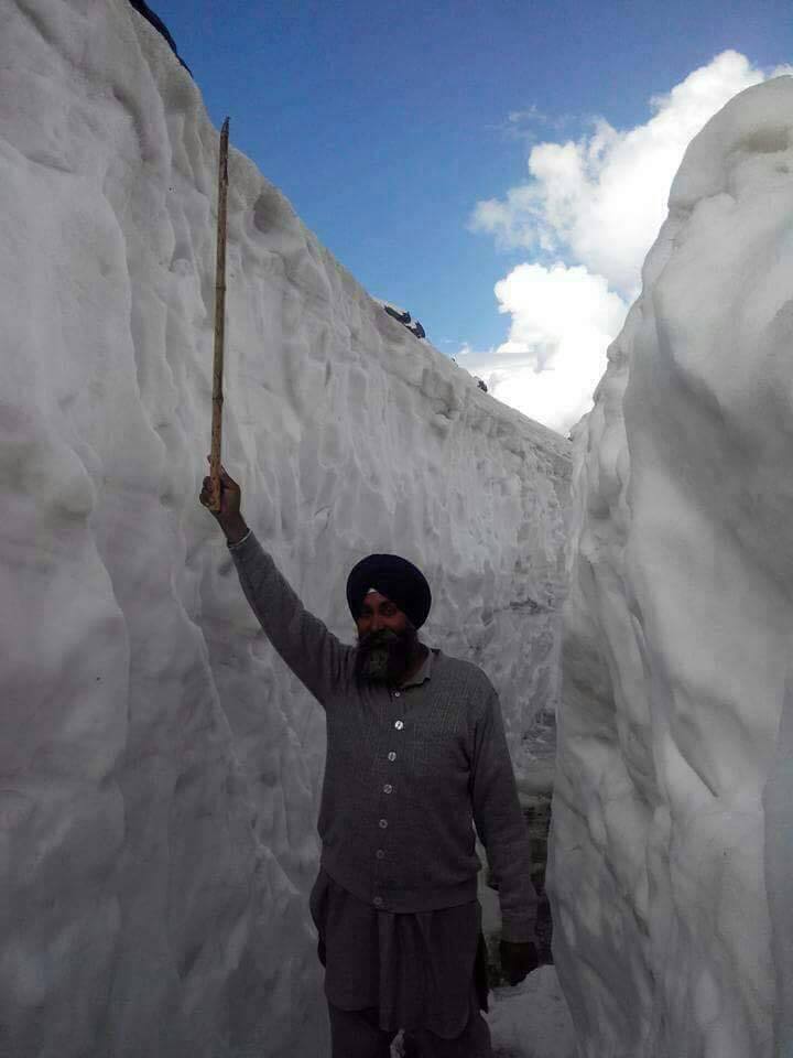 ਪ੍ਰਬੰਧਕਾਂ ਵੱਲੋਂ ਸੰਗਤ ਨੂੰ ਆਪਣੇ ਨਾਲ ਗਰਮ ਕੱਪੜੇ, ਬੈਟਰੀ, ਮੁੱਢਲੀ ਦਵਾਈ ਅਤੇ ਹੋਰ ਜ਼ਰੂਰੀ ਸਮਾਨ ਲਿਜਾਣ ਦੀ ਅਪੀਲ ਕੀਤੀ ਜਾਂਦੀ ਹੈ।