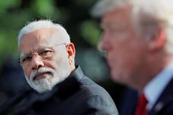 US-India Trade: পাকিস্তানের ‘চাটুকারিতা’ ও ‘ঘুষে’ মজেই ভারতের সঙ্গে সম্পর্ক খারাপ করেছেন ট্রাম্প? বলছেন পেন্টাগনের প্রাক্তন আধিকারিক