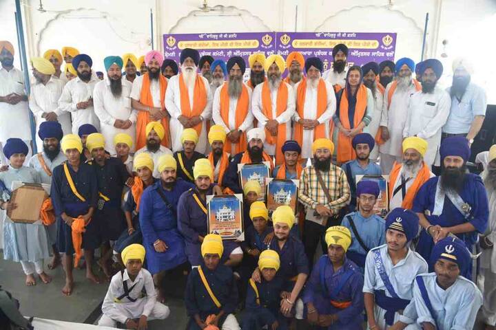 ਸਿੰਘ ਸਾਹਿਬ ਨੇ ਕਿਹਾ ਕਿ ਅੱਜ ਸਮੇ ਦੀ ਲੋੜ ਹੈ ਕਿ ਸ਼੍ਰੋਮਣੀ ਕਮੇਟੀ ਆਪਣੇ ਸਕੂਲਾਂ ਦੇ ਸਿਲੇਬਸ ਵਿੱਚ ਗਤਕੇ ਦਾ ਰੋਜ਼ਾਨਾ ਪੀਰੀਅਡ ਰੱਖੇ ਤੇ ਬੱਚਿਆਂ ਨੂੰ ਇਸ ਕਲਾ ਵਿੱਚ ਨਿਪੁੰਨ ਕਰੇ। 