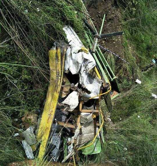 ਇਹ ਬੱਸ ਸ਼ਿਮਲਾ ਦੇ ਰਾਮਪੁਰ ਵਿੱਚ ਹਾਦਸੇ ਦਾ ਸ਼ਿਕਾਰ ਹੋਈ। ਅਧਿਕਾਰੀਆਂ ਮੁਤਾਬਕ ਬੱਸ ਰਾਮਪੁਰ ਦੇ ਖਨੇਰੀ ਵਿੱਚ ਉਦੋਂ ਹਾਦਸੇ ਦਾ ਸ਼ਿਕਾਰ ਹੋਈ ਜਦੋਂ ਇੱਕ ਮੋੜ 'ਤੇ ਡਰਾਈਵਰ ਬੱਸ ਉੱਤੇ ਕਾਬੂ ਪਾਉਣ ਵਿੱਚ ਨਾਕਾਮ ਰਿਹਾ ਤੇ ਬੱਸ ਫਿਸਲ ਕੇ ਖਾਈ ਵਿੱਚ ਜਾ ਡਿੱਗੀ। 