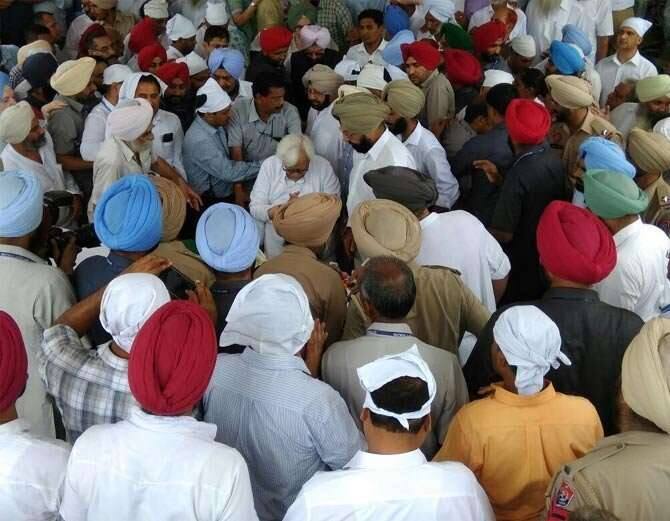 ਉਹ 1964 ਤੋਂ 1967 ਤੱਕ ਰਾਜ ਸਭਾ ਮੈਂਬਰ ਰਹੇ।