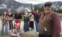 25 ਪਤਨੀਆਂ ਅਤੇ 146 ਬੱਚੇ ਵਾਲੇ ਕੈਨੇਡੀਅਨ ਨੂੰ ਪਈਆਂ ਭਾਜੜਾਂ...