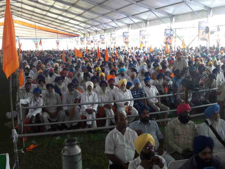 ਬਾਬਾ ਬਕਾਲਾ ਵਿਖੇ ਰੱਖੜ ਪੁੰਨਿਆ ਮੌਕੇ ਹਰ ਸਾਲ ਹੋਣ ਵਾਲੀਆਂ ਸਿਆਸੀ ਕਾਨਫਰੰਸਾਂ ਵਿੱਚ ਕੈਪਟਨ ਵੱਲੋਂ ਰੈਲੀ ਵਿੱਚ ਸ਼ਾਮਲ ਨਾ ਹੋਣ ਦੀਆਂ ਚਰਚਾਵਾਂ ਹੀ ਮੁੱਖ ਰਹੀਆਂ।