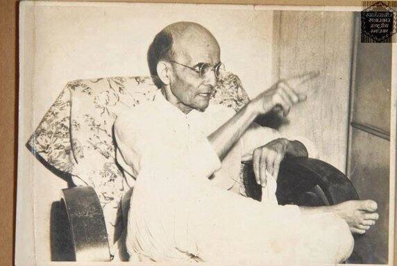 ਵੀਰ ਸਾਵਰਕਰ ਦੀ ਇਹ ਫ਼ੋਟੋ ਬਹੁਤ ਰੇਅਰ ਹੈ..