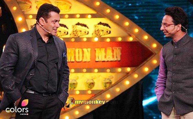 ਮਸ਼ਹੂਰ ਰਿਅਲਟੀ ਸ਼ੋਅ 'ਬਿਗ ਬਾਸ' ਸੀਜ਼ਨ 10 'ਚ ਹਿੱਸਾ ਲੈਣ ਵਾਲਾ ਰਾਮ ਰਹੀਮ ਦੇ ਡੇਰੇ 'ਚ 3 ਸਾਲ ਤੱਕ ਕੰਮ ਕਰ ਚੁੱਕਾ ਹੈ। ਇਸ ਦਾ ਖੁਲਾਸਾ ਪ੍ਰਤੀਯੋਗੀ ਨੇ ਫੇਸਬੁੱਕ ਜ਼ਰੀਏ ਕਹੀ ਹੈ। 