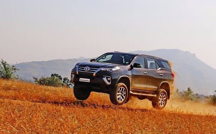 Toyota Increased Price Of Its Cars Up To 1 6 Lakh ਅਸਮਾਨੀਂ ਚੜ੍ਹੀਆਂ ਟੋਇਟਾ ਦੀਆਂ ਕਾਰਾਂ, ਡੇਢ ਲੱਖ ਤੋਂ ਜ਼ਿਆਦਾ ਵਧੇ ਮੁੱਲ