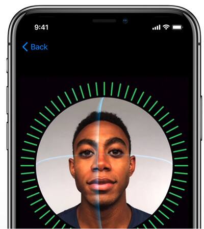 ਨਿੱਜਤਾ, ਤਕਨੀਕ ਅਤੇ ਕਾਨੂੰਨ ਨਾਲ ਸਬੰਧਿਤ ਸੈਨੇਟ ਦੀ ਨਿਆਇਕ ਉਪ ਕਮੇਟੀ ਦੇ ਮੈਂਬਰ ਫਰੈਂਕਨ ਨੇ ਐਪਲ ਤੋਂ ਫੇਸ ਆਈਡੀ ਦੇ ਬਾਰੇ ਵਿਚ ਹੋਰ ਵੇਰਵਾ ਮੰਗਿਆ ਹੈ।