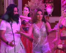 ਰਾਮ ਰਹੀਮ ਤੇ ਹਨੀਪ੍ਰੀਤ ਦੇ ਪਿਆਰ \'ਤੇ ਫਿਲਮ, ਪੜ੍ਹੋ ਪੂਰੀ ਕਹਾਣੀ