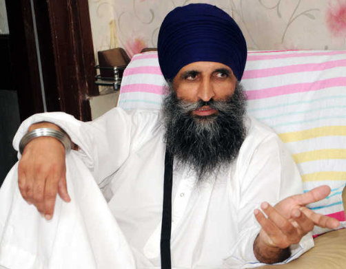 ਬਾਦਲਾਂ ਵਿਰੁੱਧ ਬੋਲਣ ਵਾਲੇ ਗਿਆਨੀ ਗੁਰਮੁਖ ਸਿੰਘ ਨੂੰ ਇੱਕ ਹੋਰ ਝਟਕਾ... News ਬਾਦਲਾਂ ਵਿਰੁੱਧ ਬੋਲਣ ਵਾਲੇ ਗਿਆਨੀ ਗੁਰਮੁਖ ਸਿੰਘ ਨੂੰ ਇੱਕ ਹੋਰ ਝਟਕਾ...