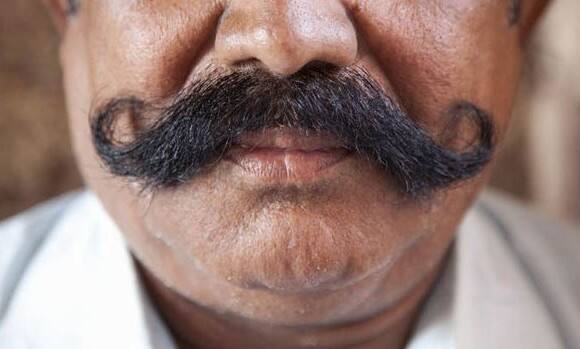 Dalits Beaten After Growing Mustache ਮੁੱਛਾਂ ਰੱਖਣ ਵਾਲੇ ਦਲਿਤਾਂ ਨੂੰ ਕੁੱਟਿਆ, ਇੱਕ ਗ੍ਰਿਫਤਾਰ