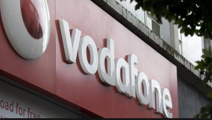 ਆਫ਼ਰ ਵਿੱਚ ਹਰ ਮਹੀਨੇ 10 ਜੀ.ਬੀ. ਡੇਟਾ ਲਗਾਤਾਰ 6 ਮਹੀਨਿਆਂ ਤਕ ਦਿੱਤਾ ਜਾਵੇਗਾ। ਵੋਡਾਫ਼ੋਨ ਰੈੱਡ ਦੇ ਪਲਾਨ 499 ਰੁਪਏ ਤੋਂ ਸ਼ੁਰੂ ਹੁੰਦੇ ਹਨ, ਜਿਸ ਵਿੱਚ ਇਸ ਫਰੀ ਡੇਟਾ ਤੋਂ ਇਲਾਵਾ 5 ਜੀ.ਬੀ. ਡੇਟਾ ਮਿਲਦਾ ਹੈ।