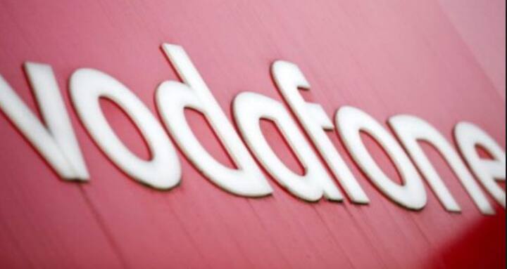 ਪਿਛਲੇ ਸਾਲ ਰਿਲਾਇੰਸ ਜੀਓ ਦੇ ਆਉਣ ਤੋਂ ਬਾਅਦ ਸਸਤਾ ਡੇਟਾ ਤੇ ਫਰੀ ਕਾਲਿੰਗ ਦਾ ਬੰਡਲ ਜਾਂ ਹੋਰ ਟੈਰਿਫ ਪਲਾਨ ਜਾਰੀ ਕਰਨ ਲਈ ਸਾਰੀਆਂ ਕੰਪਨੀਆਂ ਵਿੱਚ ਦੌੜ ਮੱਚੀ ਹੋਈ ਹੈ। 