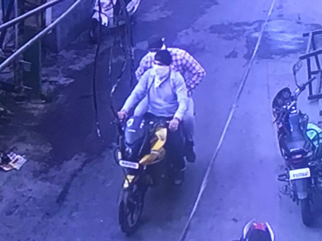 who are killer of 10 people ਦਰਜਨ ਲੀਡਰਾਂ ਦੇ ਕਤਲ ਕਰਨ ਵਾਲੇ ਆਖਰ ਕੌਣ ਨੇ ਬੇਖੌਫ ਮੋਟਰਸਾਈਕਲ ਸਵਾਰ?