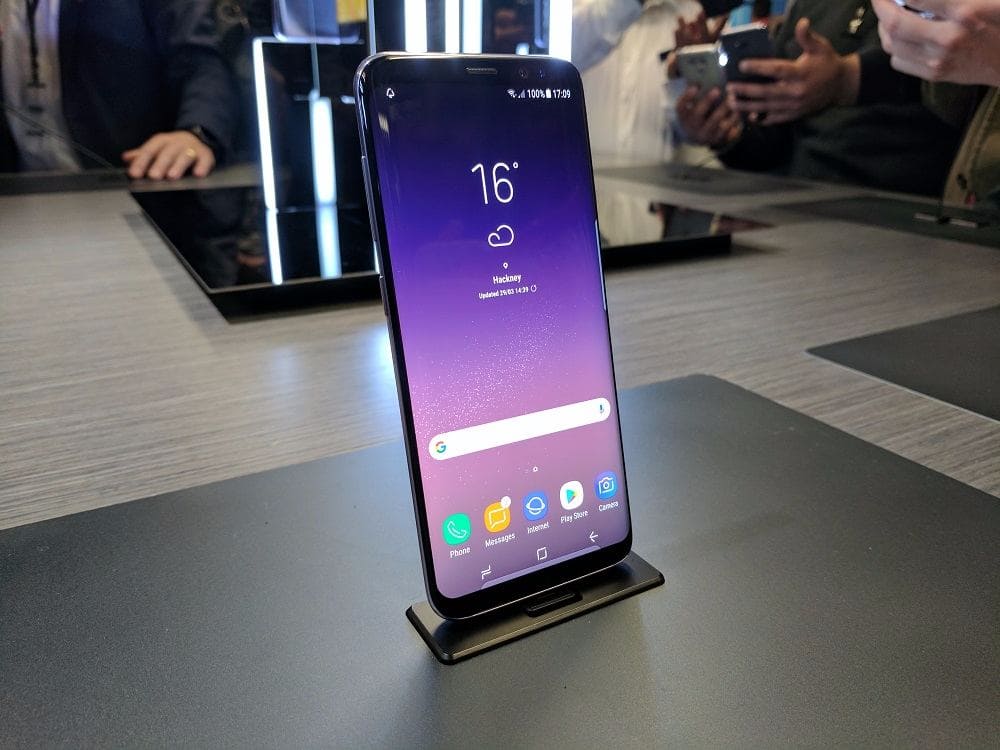 Sansung Lowers Down Prices Of Its Mobile ਦੀਵਾਲੀ ਤੋਂ ਪਹਿਲਾਂ ਸੈਮਸੰਗ ਨੇ ਕੀਤੇ ਫੋਨ ਸਸਤੇ