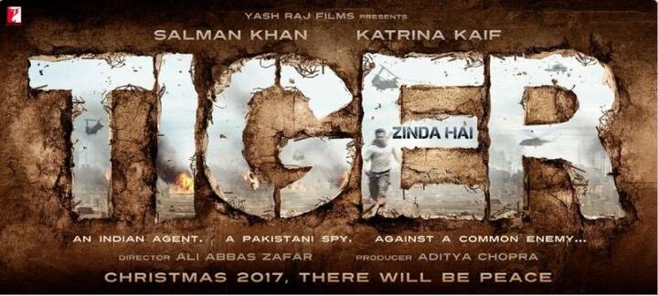ਬਾਲੀਵੁੱਡ ਦੇ ਸੁਪਰਸਟਾਰ ਸਲਮਾਨ ਖਾਨ ਨੇ ਆਪਣੇ ਪ੍ਰਸ਼ੰਸਕਾਂ ਨੂੰ ਦੀਵਾਲੀ ਦਾ ਸ਼ਾਨਦਾਰ ਤੋਹਫਾ ਦਿੱਤਾ ਹੈ। ਸਲਮਾਨ ਨੇ ਆਪਣੀ ਸਭ ਤੋਂ ਵੱਧ ਇੰਤਜ਼ਾਰ ਕੀਤੇ ਜਾਣ ਵਾਲੀ ਫ਼ਿਲਮ 'ਟਾਈਗਰ ਜ਼ਿੰਦਾ ਹੈ' ਦਾ ਪਹਿਲਾ ਪੋਸਟਰ ਲਾਂਚ ਕਰ ਦਿੱਤਾ ਹੈ। 