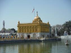 ਦੁਰਗਿਆਨਾ ਮੰਦਰ ਦੇ ਸਰੋਵਰ ’ਚ ਡੁੱਬਣ ਨਾਲ ਅਧਿਆਪਕਾ ਦੀ ਮੌਤ