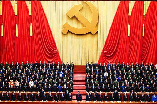  ਨਵੇਂ ਕਾਨੂੰਨ ਦੇ ਬਾਰੇ ਵਿਚ ਚੀਨ ਦੇ ਮਸ਼ਹੂਰ ਸੰਗੀਤਕਾਰ ਫੁਜਾਈ ਨੇ ਕਿਹਾ ਕਿ ਰਾਸ਼ਟਰੀ ਗੀਤ ਹੋਰ ਗੀਤਾਂ ਤੋਂ ਵੱਖਰਾ ਹੈ ਕਿਉਂਕਿ ਇਹ ਦੇਸ਼ ਦਾ ਪ੍ਰਤੀਕ ਹੈ। ਇਸ ਦੇ ਸ਼ਬਦਾਂ ਵਿਚ ਕਿਸੇ ਤਰ੍ਹਾਂ ਦੀ ਛੇੜਛਾੜ ਕਰਨਾ ਗ਼ਲਤ ਹੈ। ਕਾਨੂੰਨ ਜ਼ਿਆਦਾ ਸਖ਼ਤ ਹੋਵੇਗਾ ਤਾਂ ਲੋਕ ਇਸ ਨੂੰ ਗਾਉਂਦੇ ਜਾਂ ਵਜਾਉਂਦੇ ਸਮੇਂ ਜ਼ਿਆਦਾ ਗੰਭੀਰ ਹੋਣਗੇ।