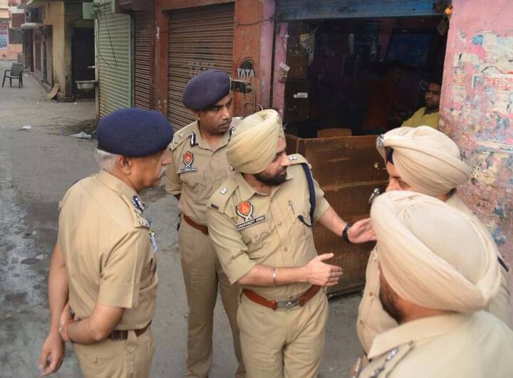  ਅੱਜ ਸਵੇਰੇ ਉਹ ਉਸ ਥਾਂ ‘ਤੇ ਪੁੱਜੇ ਜਿੱਥੇ ਵਿਪਨ ਸ਼ਰਮਾ ਦਾ ਕਤਲ ਕੀਤਾ ਗਿਆ ਸੀ।