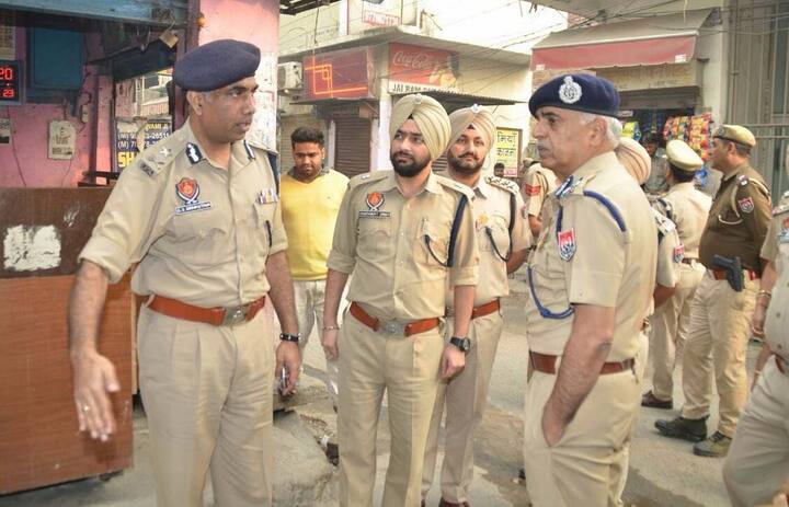 ਇਸ ਕਤਲ ਦੇ ਪਿੱਛੇ ਕੁਝ ਹੋਰ ਵਜ੍ਹਾ ਸਾਹਮਣੇ ਆਈ ਹੈ ਜਿਸ ਬਾਰੇ ਹਾਲੇ ਹੋਰ ਜਾਂਚ ਕੀਤੀ ਜਾ ਰਹੀ ਹੈ।