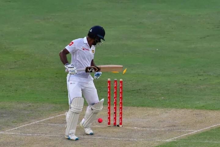  ਰਾਹੁਲ ਤੋਂ ਪਹਿਲਾਂ ਇਸ ਸੂਚੀ 'ਚ ਅੰਤਿਮ ਬੱਲੇਬਾਜ਼ ਸੀ ਸ਼੍ਰੀਲੰਕਾ ਦੇ ਕਰੁਣਾਰਤਨੇ, ਜਿਨ੍ਹਾਂ ਪਿਛਲੇ ਸਾਲ ਮਿਚੇਲ ਸਟਾਰਕ ਨੇ ਪਹਿਲੀ ਗੇਂਦ 'ਤੇ ਆਊਟ ਕੀਤਾ ਸੀ। 