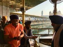 ਹਰਿਮੰਦਰ ਸਾਹਿਬ ਪਹੁੰਚੇ ਬੌਬੀ ਦਿਓਲ 