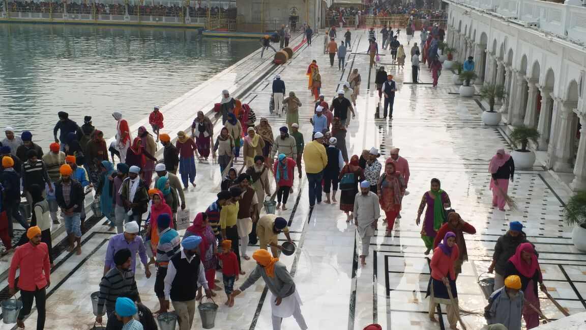 ਵੇਖੋ ਹਰਿਮੰਦਰ ਸਾਹਿਬ ਵਿਖੇ ਸੇਵਾ ਦੀਆਂ ਖਾਸ ਤਸਵੀਰਾਂ