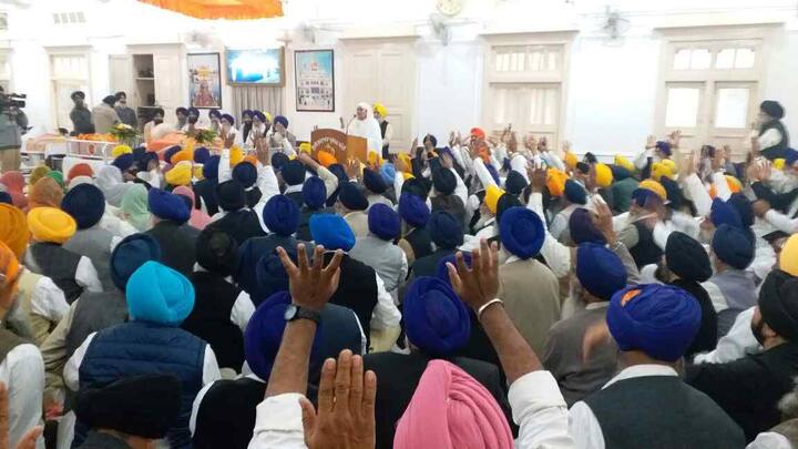 ਇਸ ਤੋਂ ਇਲਾਵਾ ਰਘੂਜੀਤ ਸਿੰਘ ਵਿਰਕ ਸੀਨੀਅਰ ਮੀਤ ਪ੍ਰਧਾਨ, ਹਰਪਾਲ ਸਿੰਘ ਜੱਲਾ ਜੂਨੀਅਰ ਮੀਤ ਪ੍ਰਧਾਨ, ਗੁਰਬਚਨ ਸਿੰਘ ਕਰਮੁਵਾਲਾ ਜਨਰਲ ਸਕੱਤਰ ਚੁਣੇ ਗਏ ਹਨ।