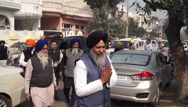 ਬੀਤੇ ਦਿਨੀਂ ਸ਼੍ਰੋਮਣੀ ਗੁਰਦੁਆਰਾ ਪ੍ਰਬੰਧਕ ਕਮੇਟੀ ਦੇ ਨਵੇਂ ਚੁਣੇ ਗਏ ਪ੍ਰਧਾਨ ਗੋਬਿੰਦ ਸਿੰਘ ਲੌਂਗੋਵਾਲ ਪ੍ਰਧਾਨਗੀ ਸਾਂਭਣ ਤੋਂ ਬਾਅਦ ਹੀ ਵਿਵਾਦਾਂ ਵਿੱਚ ਘਿਰ ਗਏ ਹਨ।