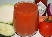 Overhydration: बहुत ज्यादा पानी पीने से होता है ओवरहाइड्रेशन, ऐसे समझें शरीर के संकेत