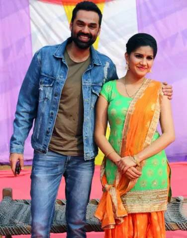 ਨਾਨੂ ਕਿ ਜਾਨੂ' ਨੂੰ ਇਨਬਾਕਸ ਨੇ ਪ੍ਰੋਡਿਊਸ ਕੀਤਾ ਹੈ। 