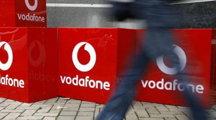 ਜੇਕਰ ਤੁਸੀਂ 18 ਮਹੀਨੇ ਤੋਂ ਬਾਅਦ ਵੀ 150 ਰੁਪਏ ਦਾ ਰੀਚਾਰਜ ਕਰਵਾਉਣਾ ਜਾਰੀ ਰੱਖਦੇ ਹਨ ਤਾਂ ਉਨ੍ਹਾਂ ਨੂੰ 1200 ਰੁਪਏ ਦਾ ਵਾਧੂ ਕੈਸ਼ਬੈਕ ਮਿਲੇਗਾ। ਇਹ ਕੈਸ਼ਬੈਕ M-pesa ਰਾਹੀਂ ਮਿਲੇਗਾ, ਜਿਸ ਨੂੰ ਮਨੀ ਟ੍ਰਾਂਸਫਰ ਰਾਹੀਂ ਕੱਢ ਵੀ ਸਕੋਂਗੇ। 