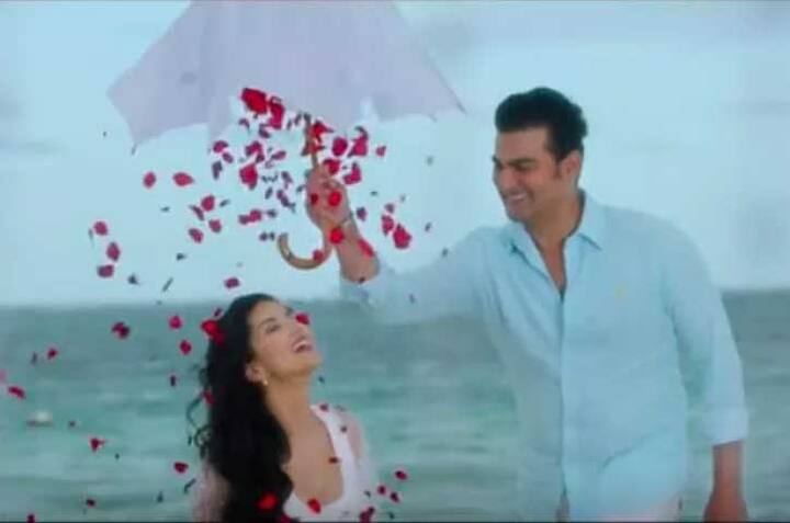 ਬੋਲਡ ਫ਼ਿਲਮਾਂ ਦੀ ਗੱਲ ਹੋਵੇ ਤਾਂ ਭਲਾ ਇੱਕ ਦਸੰਬਰ 2017 ਨੂੰ ਰਿਲੀਜ਼ ਹੋਈ ਸੰਨੀ ਲਿਓਨੀ ਅਤੇ ਅਰਬਾਜ਼ ਖ਼ਾਨ ਦੀ ਫ਼ਿਲਮ