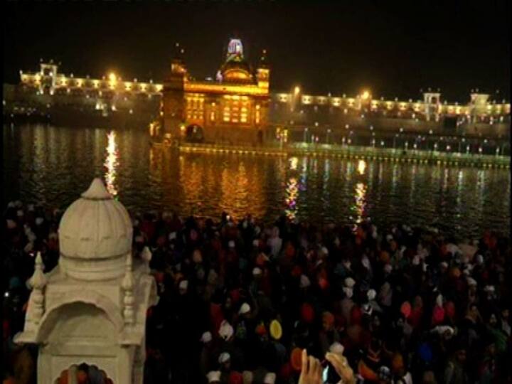 ਮੱਥਾ ਟੇਕ ਕੇ ਕੀਤੀ ਨਵੇਂ ਸਾਲ ਦੀ ਸ਼ੁਰੂਆਤ