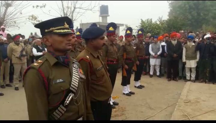 ਦੇਸ਼ ਦੀ ਰਾਖੀ ਕਰਦਿਆਂ ਜੰਮੂ-ਕਸ਼ਮੀਰ ਵਿੱਚ ਅੱਤਵਾਦੀ ਘਟਨਾ ਦਾ ਸ਼ਿਕਾਰ ਹੋਏ ਨੌਜਵਾਨ ਜਗਸੀਰ ਸਿੰਘ ਦੇ ਪਿੰਡ ਲੋਹਗੜ੍ਹ ਵਿੱਚ ਅੱਜ ਵੀ ਮਾਤਮ ਛਾਇਆ ਰਿਹਾ। 