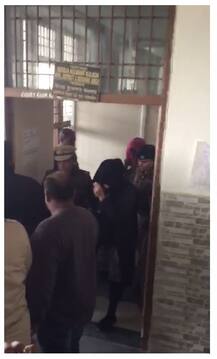 ਪਹਿਲੀ ਵਾਰ ਕੋਰਟ \'ਚ ਏਬੀਪੀ ਸਾਂਝਾ ਦੇ ਕੈਮਰੇ ਨੇ ਫੜਿਆ ਹਨੀਪ੍ਰੀਤ ਦਾ ਚਿਹਰਾ