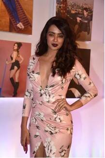 ਕੈਲੰਡਰ ਲੌਂਚ ਮੌਕੇ ਸੁਰਵੀਨ ਨੇ ਖਿੱਚੀ ਸਭ ਦੀ ਨਜ਼ਰ