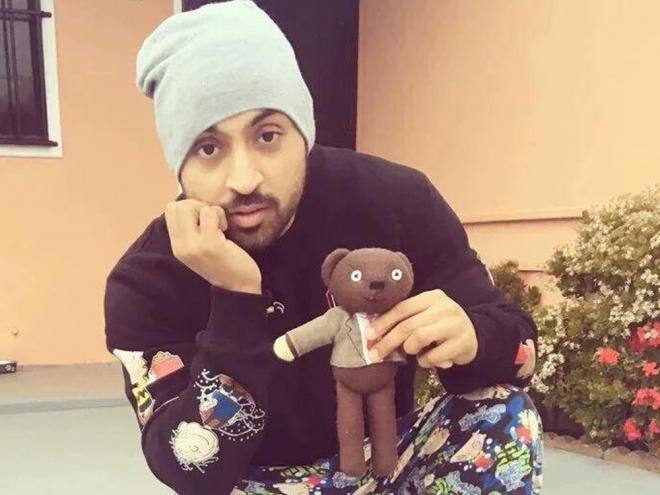 ਮੈਂ ਬਹੁਤ ਸਾਰੇ ਆਫਰ ਮਿਲ ਰਹੇ ਹਨ ਪਰ ਮੈਂ ਉਹੀ ਕਰਨਾ ਚਾਹੁੰਦਾ ਹਾਂ ਜਿਹੜਾ ਕੀ ਅਲੱਗ ਹੋਵੇ। 