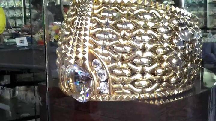  ਬਿਆਨ 'ਚ ਕਿਹਾ ਗਿਆ ਕਿ 'ਨਜਮਾਤ ਤੈਬਾ' ਦਾ ਨਿਰਮਾਣ ਸਾਲ 2000 'ਚ ਕੀਤਾ ਗਿਆ ਸੀ ਤੇ ਉਸ ਸਮੇਂ ਇਸ ਦੀ ਕੀਮਤ 5,47,000 ਡਾਲਰ ਸੀ।