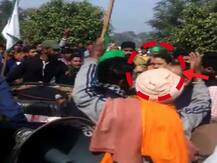 ਧਰਨਾ ਹਟਾਉਣ ਗਏ DSP ਨੇ ਖ਼ੁਦ ਨੂੰ ਮਾਰੀ ਗੋਲ਼ੀ..!