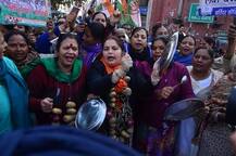 ਮੋਦੀ ਸਰਕਾਰ ਦੇ ਬਜਟ \'ਤੇ ਭੜਕੀਆਂ ਕਾਂਗਰਸੀ ਬੀਬੀਆਂ