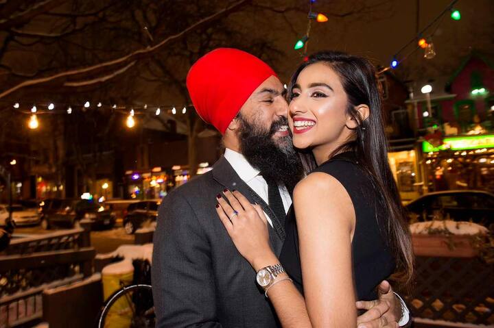 ਇਸ ਤੋਂ ਬਾਅਦ ਕੈਨੇਡਾ ਦੇ ਨਿਊ ਡੈਮੋਕ੍ਰੇਟਿਕ ਪਾਰਟੀ ਦੇ ਲੀਡਰ ਜਗਮੀਤ ਸਿੰਘ ਨੇ ਆਪਣੀ ਮੰਗਣੀ ਦੀ ਪੁਸ਼ਟੀ ਕੀਤੀ ਸੀ। 38 ਸਾਲਾ ਜਗਮੀਤ ਨੇ 27 ਸਾਲਾ ਗੁਰਕਿਰਨ ਕੌਰ (ਫੈਸ਼ਨ ਡਿਜ਼ਾਇਨਰ) ਨਾਲ ਓਂਟਾਰੀਓ 'ਚ ਮੰਗਣੀ ਕਰਵਾਈ। 